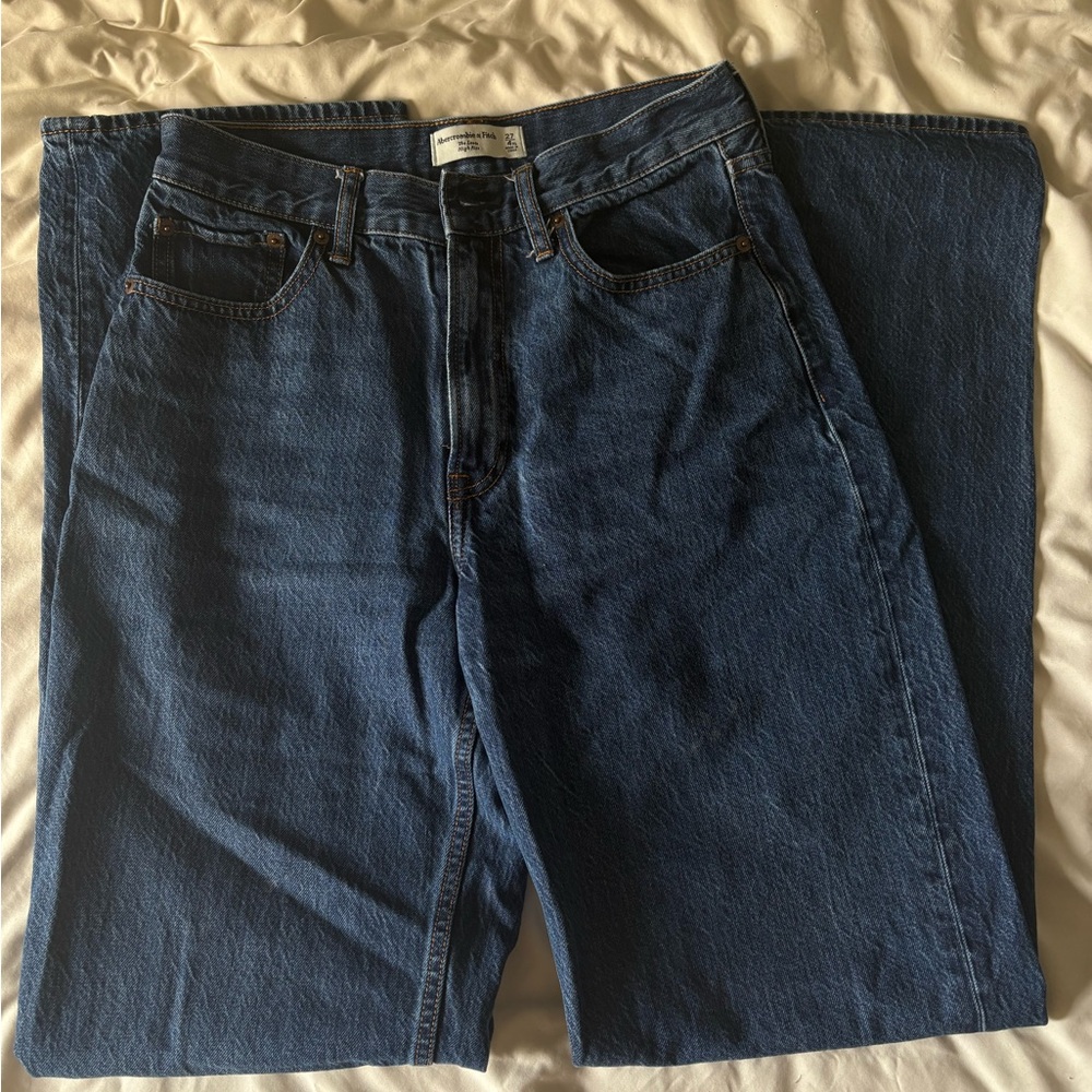 Abercrombie loose high rise Dark Blue Women’s Jeans